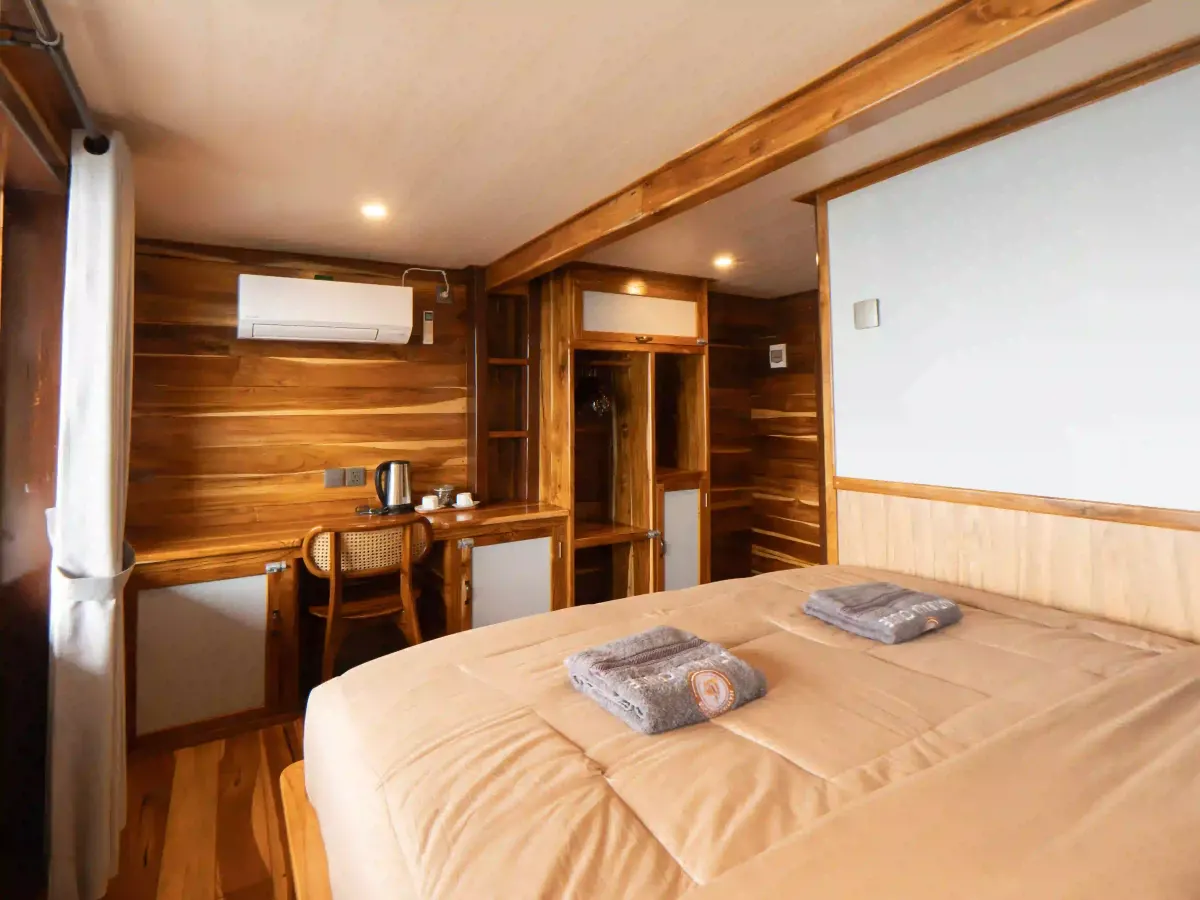 Charter-Grade, 28–38 m