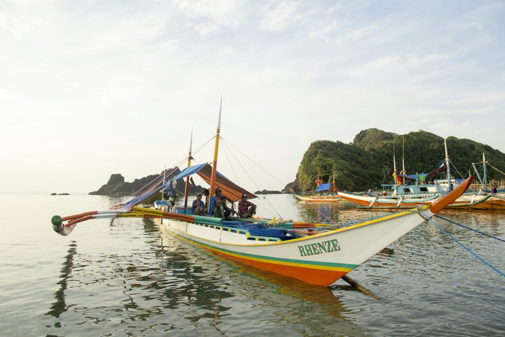 Contact Phinisi Owner: Questions, Corrections & Vetted Introductions