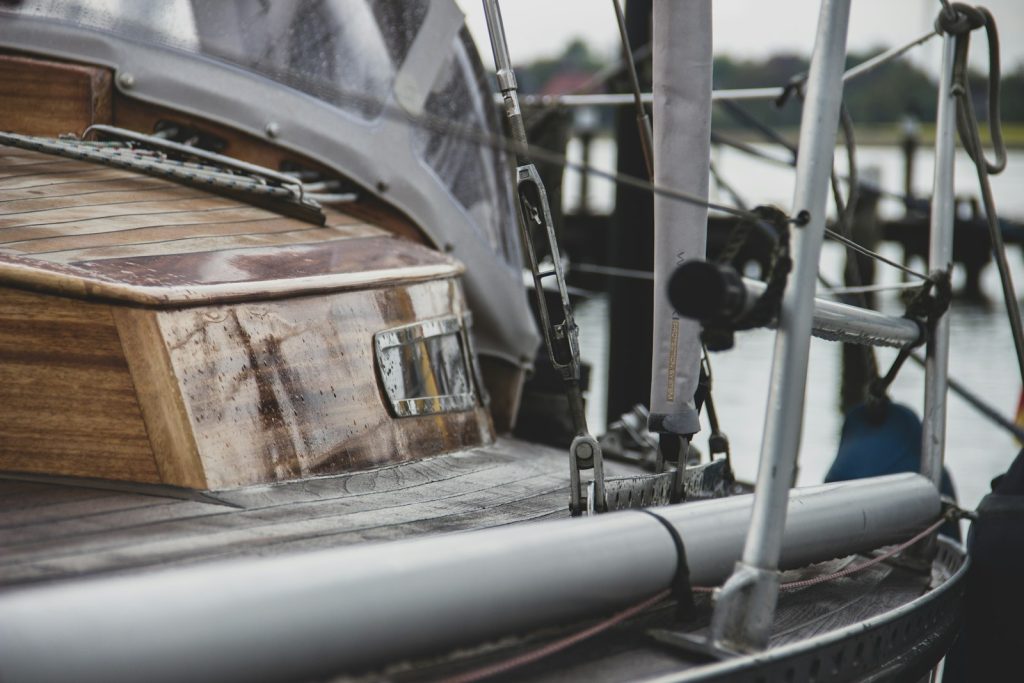 Komodo Liveaboards for Sale: What You Are Really Buying (Permits, Bookings, Moorings)